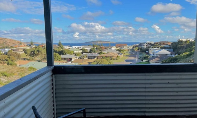 West Beach House | The Oceanaire, West Beach