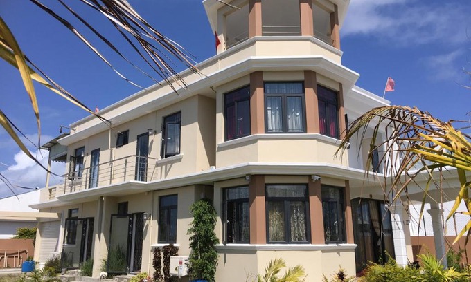 Mahebourg Apartment | The Octagon wing A