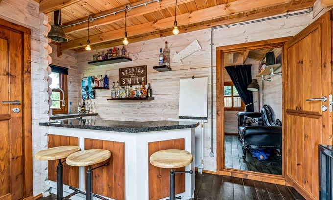 Etchinghill House | The Officers House - Stunning Property on the Kent Coast