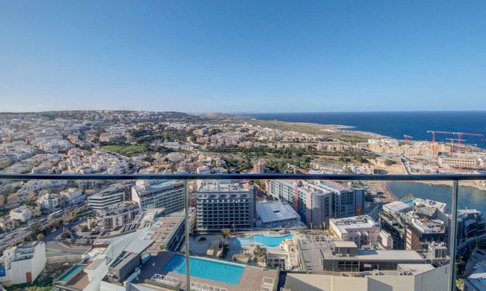 Paceville Apartment | The official seafront Mercury Suites, LUX all over