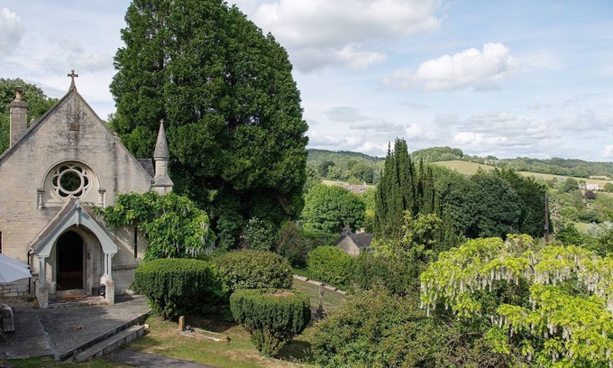 Slad Cottage | The Old Chapel - Slad Valley near Stroud