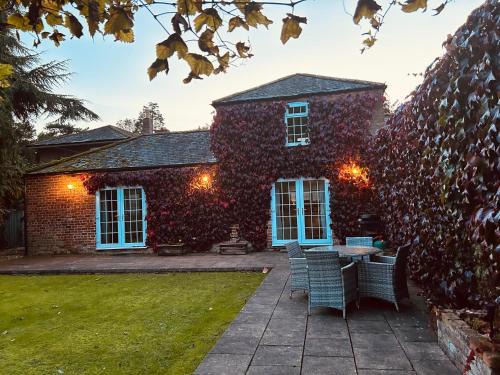 Stewton Apartment | The Old Coach House at Stewton