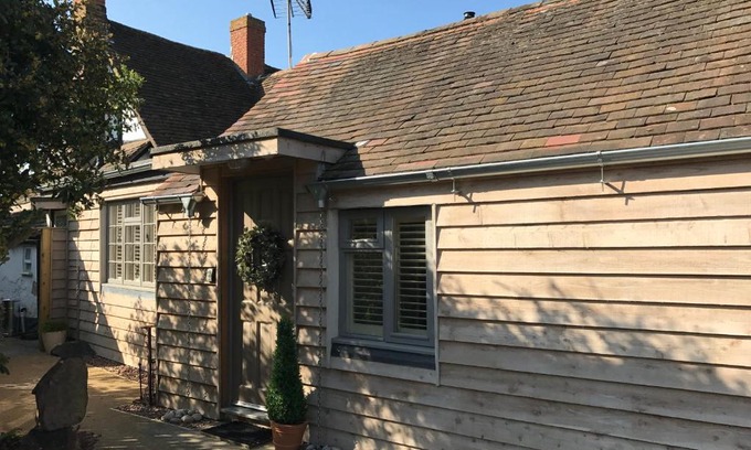Malvern House | The Old Dairy Malvern