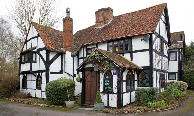 Fifield Bed & Breakfast | The Old Farmhouse