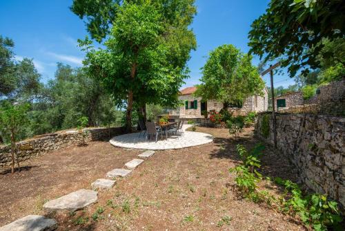Paxos Apartment | The Old One by All About Paxos
