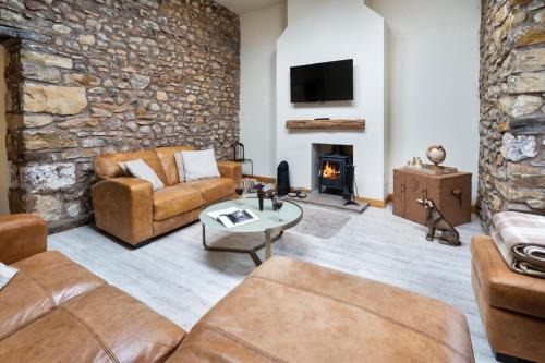 Bolton Le Sands Apartment | The Old Paper Shop Sleeps 4 Nr Lake District WiFi
