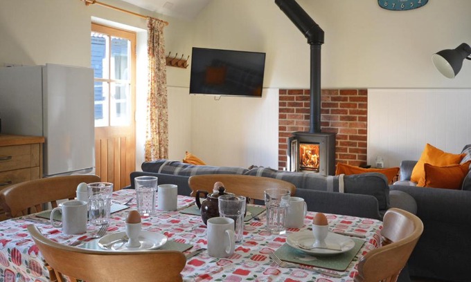 Nunney House | The Old Parlour