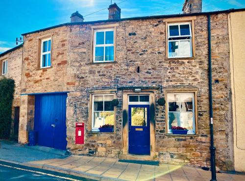Giggleswick House | The Old Post Office - Giggleswick