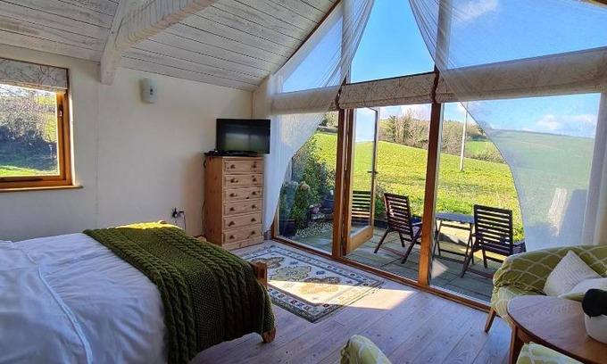 Landscove House | The Old Pottery, Unique Views & Spa-like Bathroom