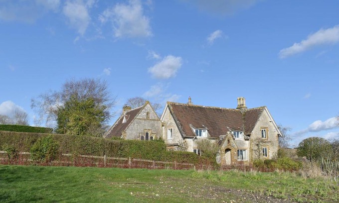 Dorchester House | The Old School House
