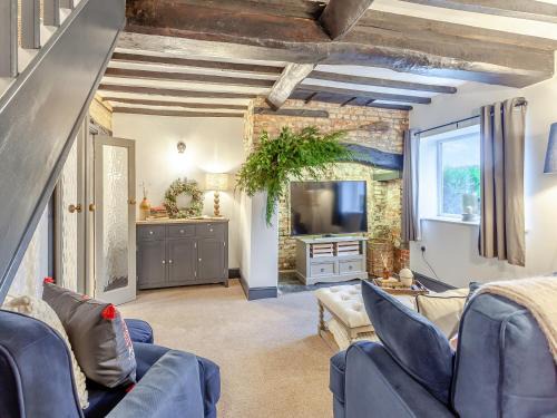 Trowbridge House | The Old Smithy