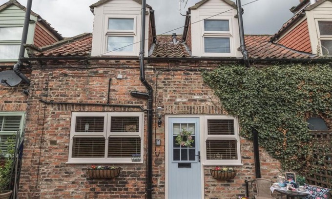 Thirsk House | The Old Surgery