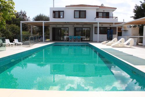 Protaras Villa | The Olive Tree