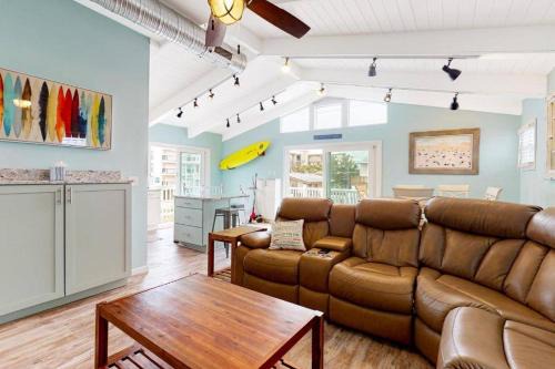 North Ocean City House | The Orange Crush - 5BR Beachfront Family Retreat
