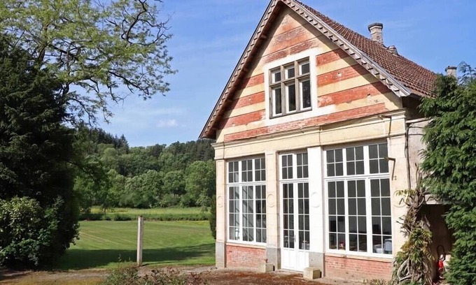 Cahan House | The Orangery of the Manor