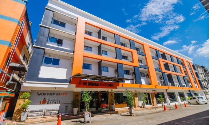 Pak Nakhon Hotel | The Original Orange Hotel