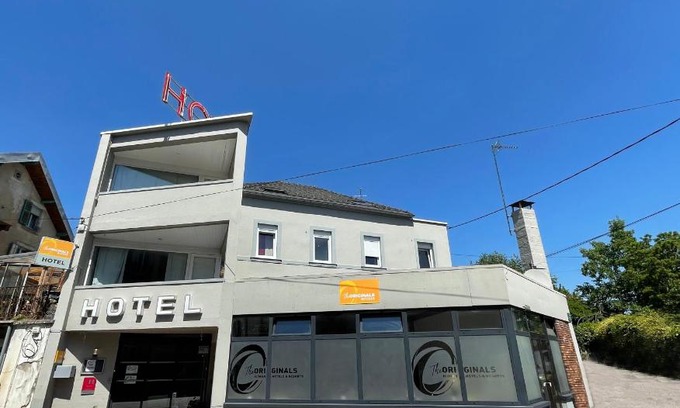 Remiremont Hotel | The Originals Access, Hôtel Arum, Remiremont