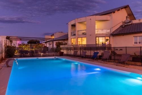Perpignan Hotel | The Originals City, Hôtel Les Dômes, Perpignan Sud Saleilles
