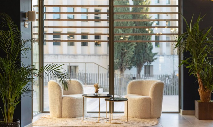Sud Hotel | The Originals Résidence Aix Schuman
