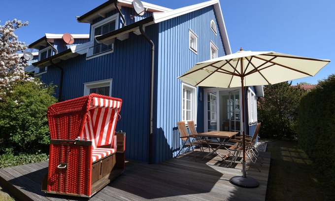 Ostseebad Prerow Apartment | THE OTHER HOLIDAY APARTMENT modern stylish furnishings ideally located - ground floor