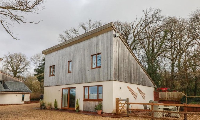 Fiddington House | The Outlook