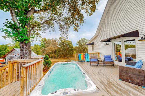 Landrum House | The Overlook Farm