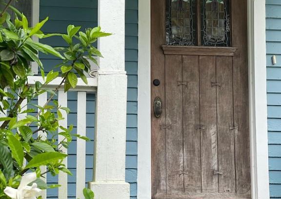 Lincolnville House | The Painted Lady, a spacious renovated 4BR Victorian