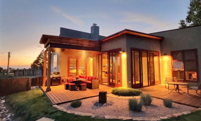 Arroyo Seco House | The Painter`s House in Arroyo Seco