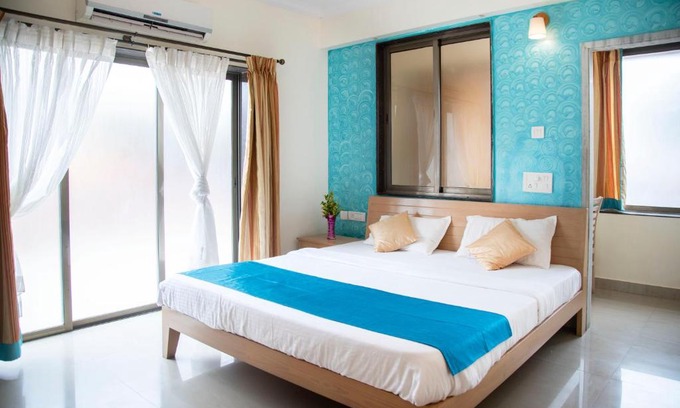 Panaji Hotel | The Palm Air Hotel
