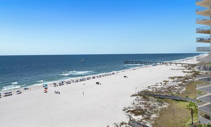 Orange Beach Condo | The Palms 813 ~ Sauna, Fitness Room, In/Outdoor Pools & $400 FREE Activities Daily