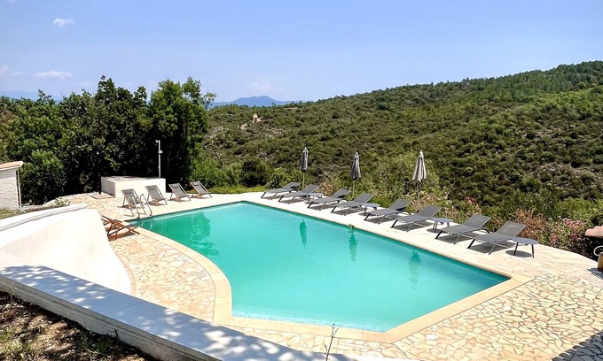 Roquebrune-sur-Argens House | The Paradis - on the Earth