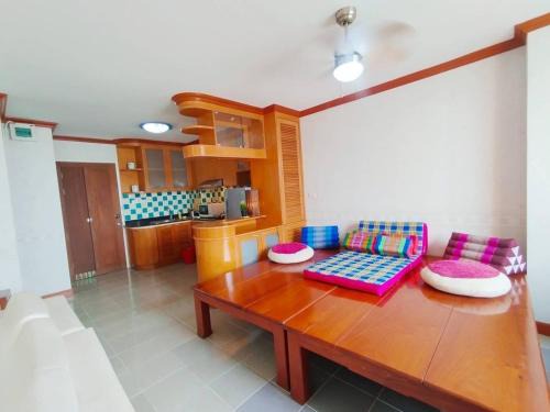 Bang Na Apartment | The Park Land Bangna by Nudda