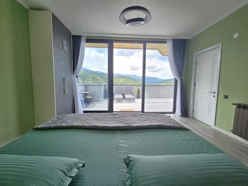 Saburtalo Apartment | The Passenger Rooms Apartment