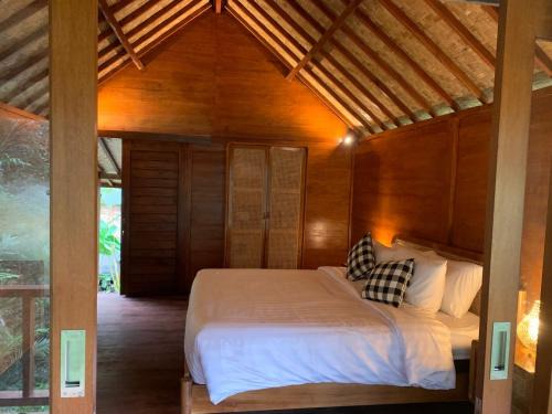 Bebandem House | The Payung House