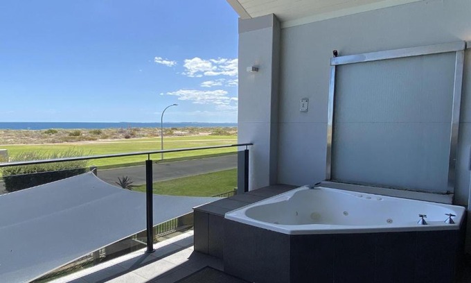 Jurien Bay Apartment | The Pearl