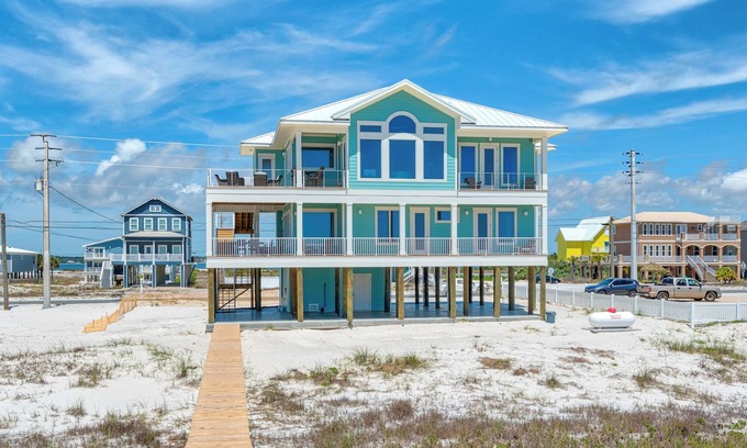 Navarre Beach House | The Pelican Dive | 🏖️ Beachfront Luxury + Pets Welcome + Epic Sunsets
