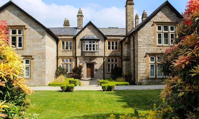 Chysauster Apartment | THE PENTHOUSE, family friendly, character holiday cottage in Gulval
