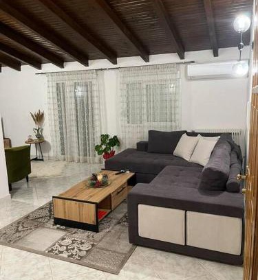 Maniakoi Apartment | The penthouse kastoria
