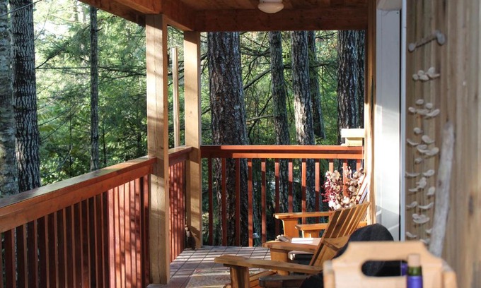 Regional District of Nanaimo Bed & Breakfast | The Perch on Gabriola