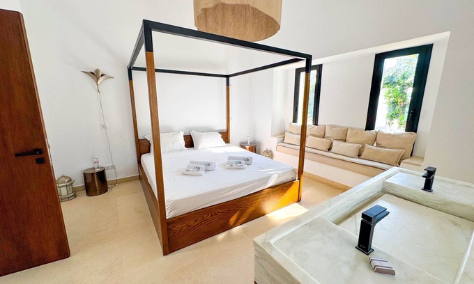 Eastern Hammamet Villa | The Perfect Beach house in Hammamet