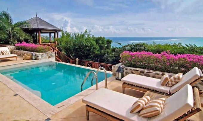 Carenage Villa | The Perfect Essence of Tropical Living