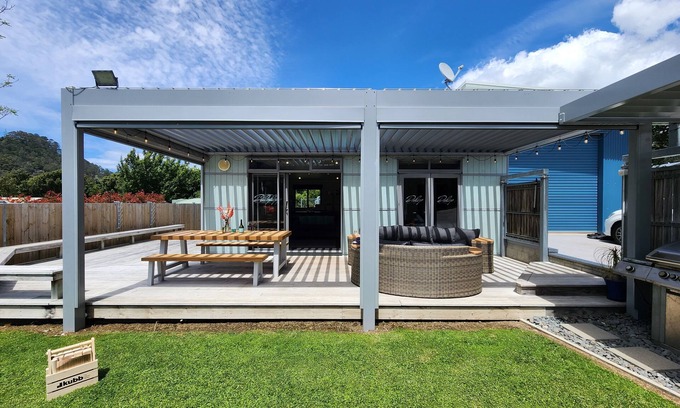 Hahei House | The perfect Hahei bach - Dulop, Dulop on Hahei Beach Road