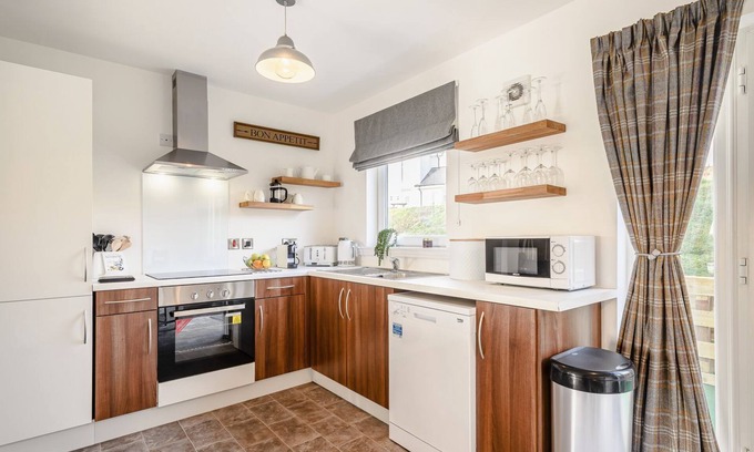 Portpatrick Cottage | The perfect location to enjoy a relaxing holiday in this characterful seaside village.