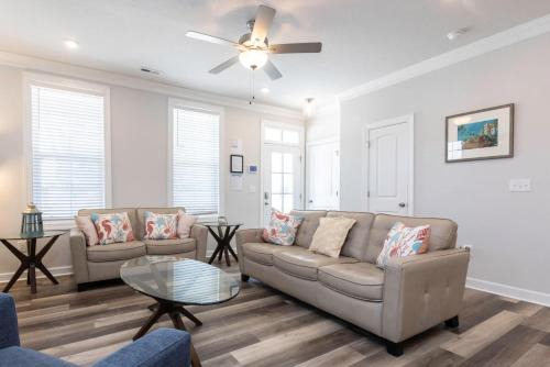 Northeast Virginia Beach House | The Perfect Place