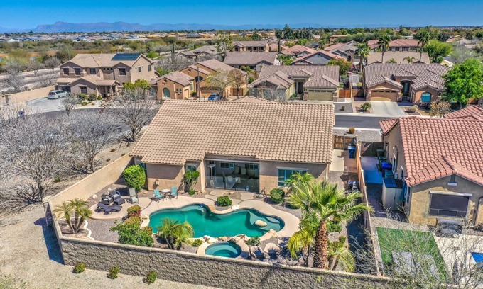 Chandler House | The Perfect Vacation Getaway!