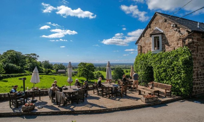 Burwardsley House | The Pheasant Inn