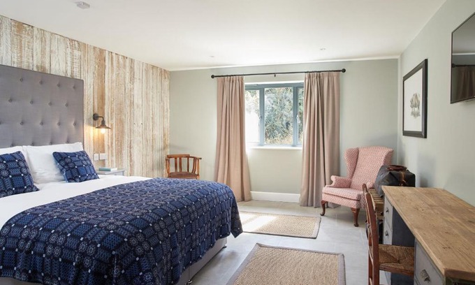 East Dereham Hotel | The Pig Shed Motel