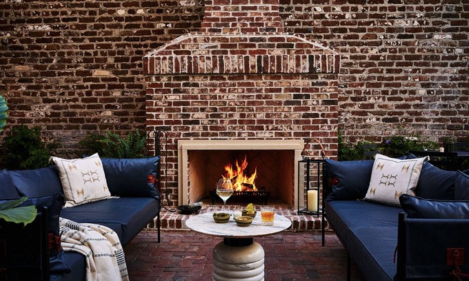 Downtown Charleston Hotel | The Pinch Hotel
