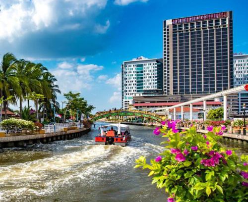 Tanjong Bidara Hotel | The Pines Melaka