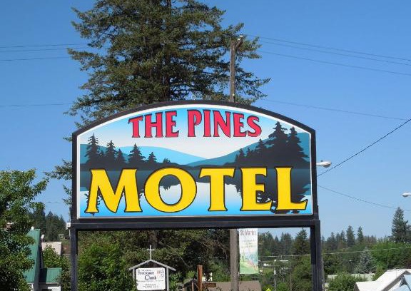 St. Maries Hotel | The Pines Motel